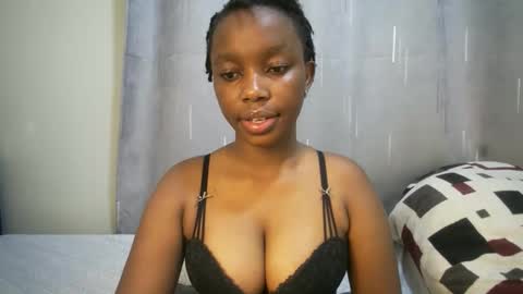 Snapshot of cutypookie chatting on 09/29/25, 03:17 cutypookie online show from 09/29/25, 03:17