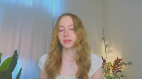 Snapshot of cuute_angell chatting on 07/09/26, 05:06 Virginia See you on Sunday online show from 07/09/26, 05:06