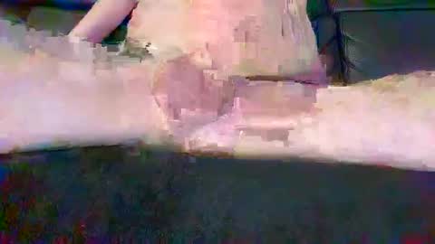 cwaddle online show from 02/08/25, 06:01