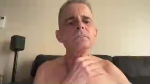 cwaddle online show from 07/17/26, 06:02
