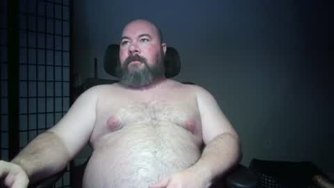 Snapshot of cwbyga chatting on 07/07/26, 04:48 Bubba Bull online show from 07/07/26, 04:48