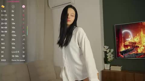 Cwen online show from 10/29/25, 07:10