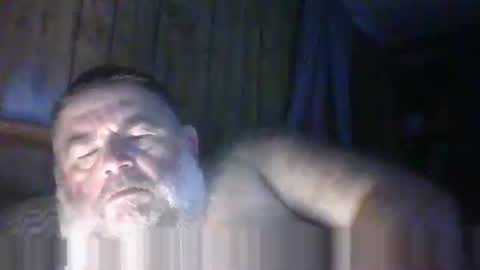Snapshot of cwill27837 chatting on 12/13/24, 04:00 cwill27837 online show from 12/13/24, 04:00