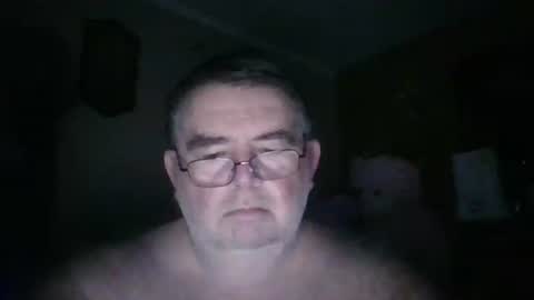 Snapshot of cwill27837 chatting on 01/27/25, 03:37 cwill27837 online show from 01/27/25, 03:37