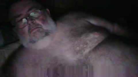 Snapshot of cwill27837 chatting on 02/17/25, 03:58 cwill27837 online show from 02/17/25, 03:58