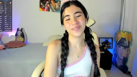 Snapshot of cyber_lizz chatting on 12/06/24, 12:45 Liz online show from 12/06/24, 12:45