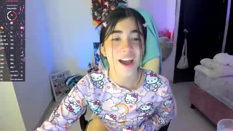 Snapshot of cyber_lizz chatting on 10/15/25, 10:21 Liz online show from 10/15/25, 10:21