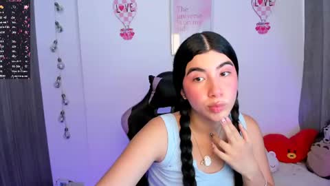 Snapshot of cyber_lizz chatting on 06/11/26, 10:41 Liz online show from 06/11/26, 10:41