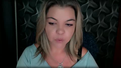 Full time mean bitch. online show from 10/10/25, 01:37