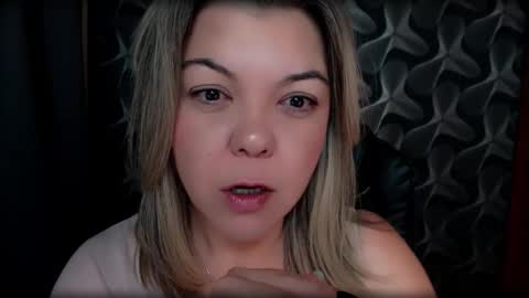 Full time mean bitch. online show from 11/23/25, 01:38