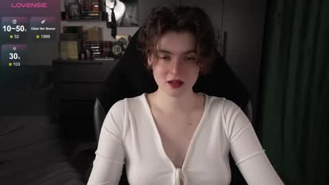 Helen Blossom online show from 04/07/26, 01:11