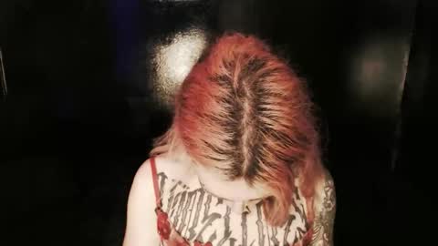 Nikki online show from 11/21/25, 09:13