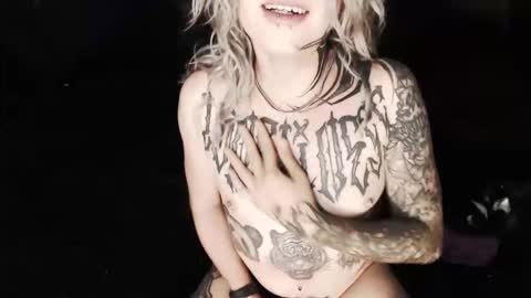 Nikki online show from 02/28/26, 03:29