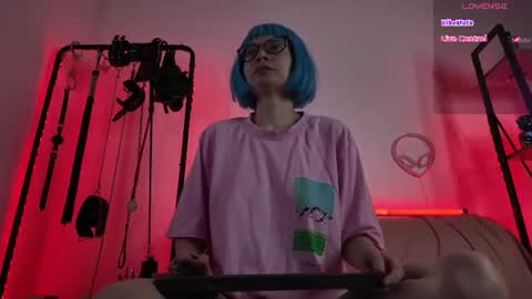 Snapshot of cyberxgoddess_ chatting on 06/16/26, 06:05 Lily Goddess online show from 06/16/26, 06:05
