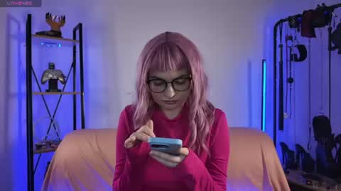 Snapshot of cyberxgoddess_ chatting on 07/16/26, 12:16 Lily Goddess online show from 07/16/26, 12:16