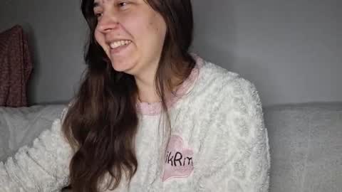 Cyndee Winter online show from 10/27/25, 06:45