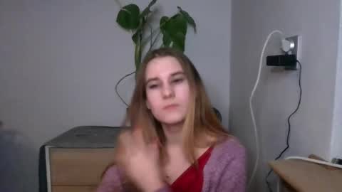 CyntiaNatural online show from 01/09/25, 06:36