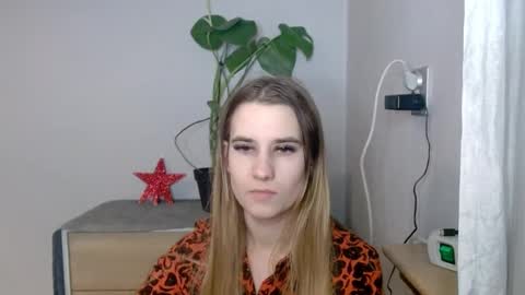 CyntiaNatural online show from 02/02/25, 11:00