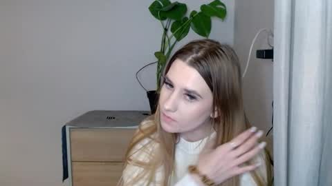 CyntiaNatural online show from 02/11/25, 05:07