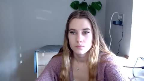 CyntiaNatural online show from 02/28/25, 10:41