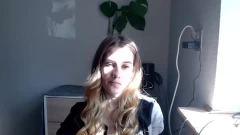 CyntiaNatural online show from 03/06/25, 10:30