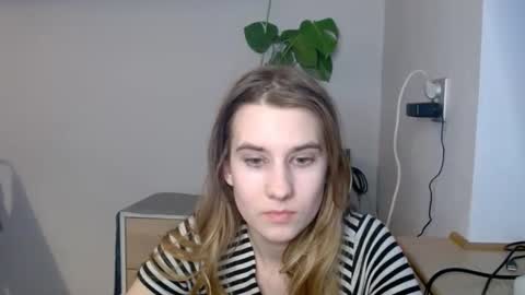 CyntiaNatural online show from 03/09/25, 04:33