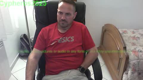 Chris online show from 10/06/25, 05:10
