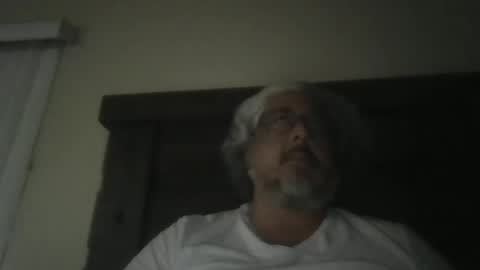 Snapshot of czar1974 chatting on 01/01/25, 10:11 czar1974 online show from 01/01/25, 10:11