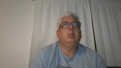 Snapshot of czar1974 chatting on 10/26/25, 06:19 czar1974 online show from 10/26/25, 06:19