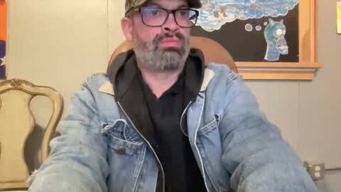 d4ddy858 online show from 10/24/25, 08:05