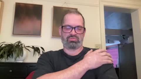 d4ddy858 online show from 12/15/25, 08:46