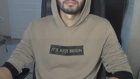 Snapshot of d_____________k chatting on 10/11/25, 08:35 Dolce online show from 10/11/25, 08:35