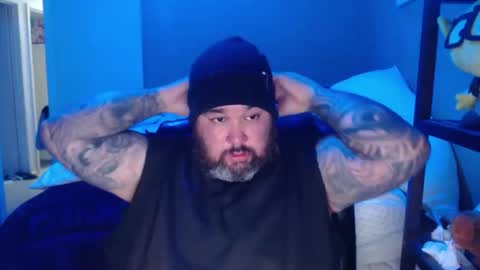 d____w online show from 12/17/25, 01:06