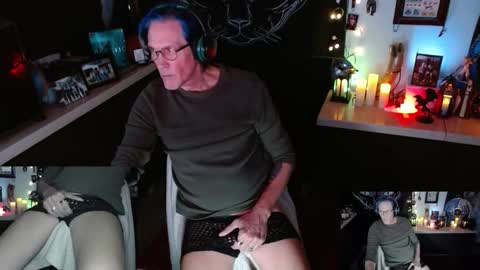 Dave online show from 12/22/25, 06:10