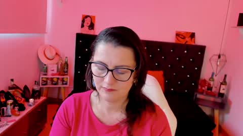Mia  online show from 01/23/25, 11:48