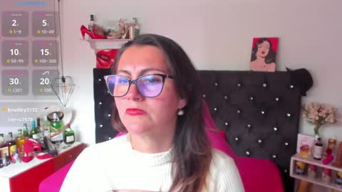 Mia  online show from 02/26/25, 06:54