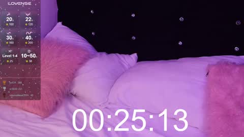 Snapshot of daarlene chatting on 12/06/24, 01:29 Darlene online show from 12/06/24, 01:29