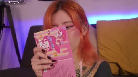 Snapshot of daarlene chatting on 01/09/26, 11:57 Darlene online show from 01/09/26, 11:57