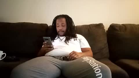 Snapshot of daboss233 chatting on 03/03/25, 02:37 Saucy papi online show from 03/03/25, 02:37