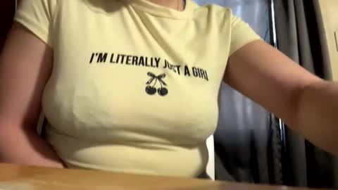 dabqueen_1994 online show from 03/28/26, 12:16