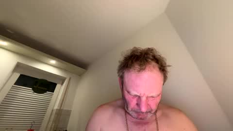 dachdecker7269 online show from 02/03/26, 05:38