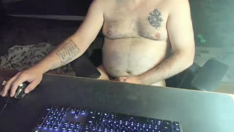 Snapshot of dadbodfatrod chatting on 09/13/25, 04:51 Daddy online show from 09/13/25, 04:51