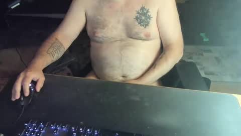 Snapshot of dadbodfatrod chatting on 09/14/25, 06:51 Daddy online show from 09/14/25, 06:51