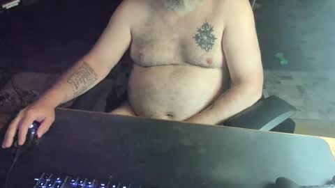 Snapshot of dadbodfatrod chatting on 09/16/25, 04:13 Daddy online show from 09/16/25, 04:13