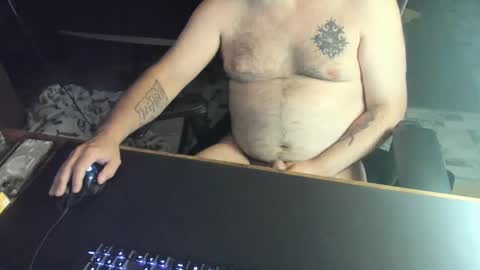 Snapshot of dadbodfatrod chatting on 10/12/25, 05:45 Daddy online show from 10/12/25, 05:45