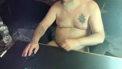 Snapshot of dadbodfatrod chatting on 10/19/25, 09:26 Daddy online show from 10/19/25, 09:26