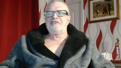 Brian ... online show from 02/12/25, 09:22