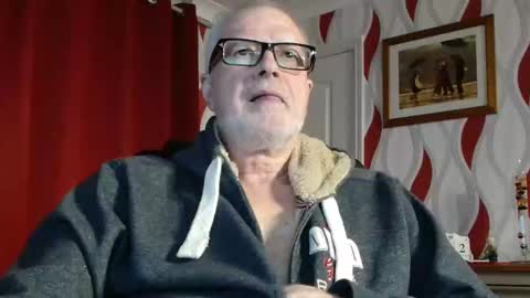 Brian ... online show from 03/02/25, 09:11