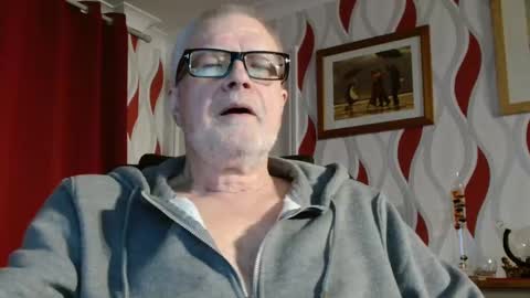 Brian ... online show from 03/09/25, 09:03