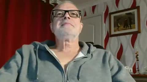 Brian ... online show from 09/24/25, 08:01